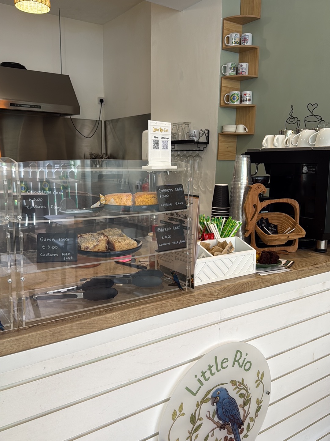 Little Rio Café counter