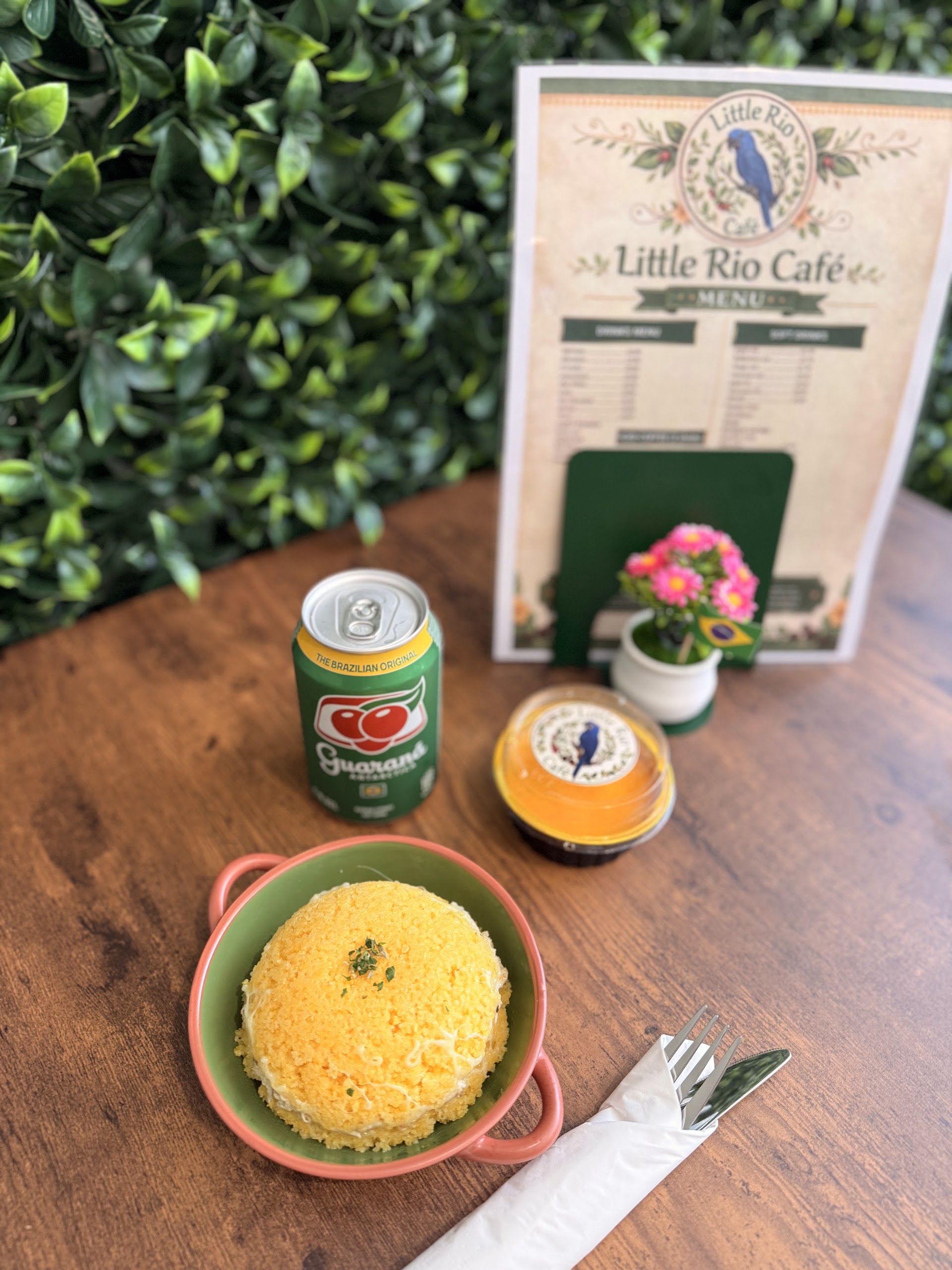 Food and drink at Little Rio Café